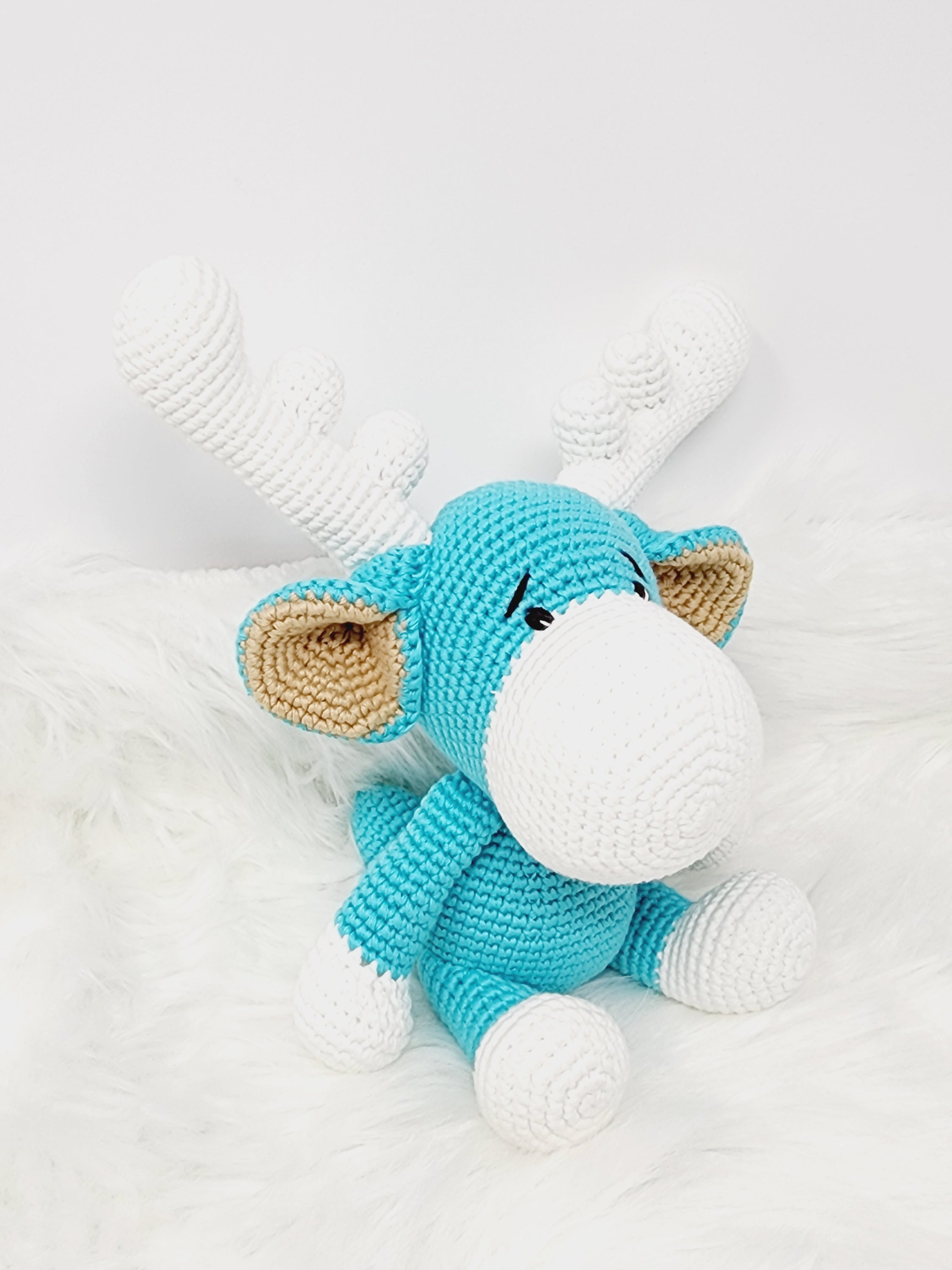 Amigurimi Crochet Reindeer