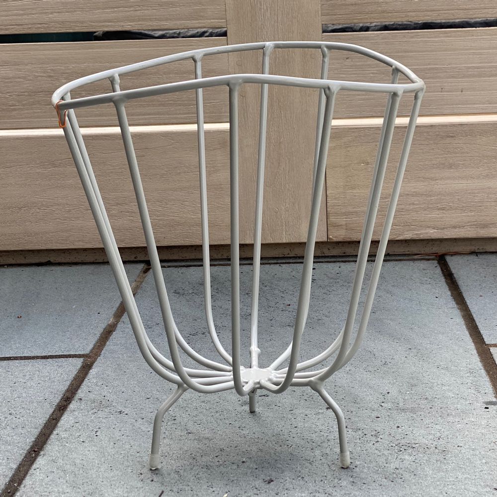 METAL BASKET
