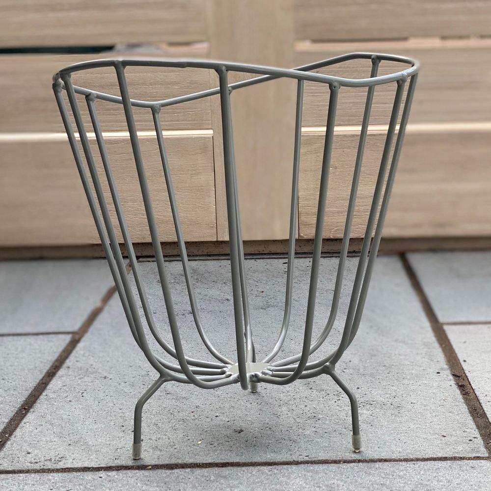 METAL BASKET